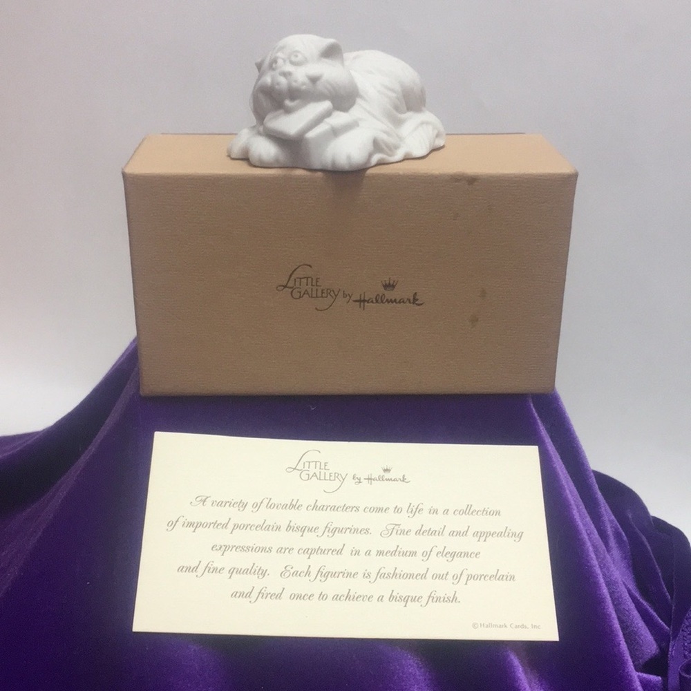 Vintage 1982 Little Gallery by Hallmark: Cat Figurine